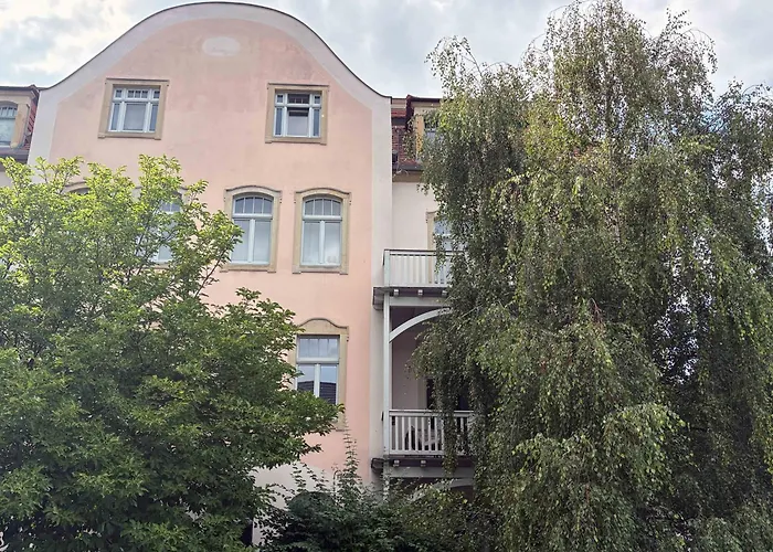 Ruhig Zentral Privatparkplatz Historischer Stuckaltbau Διαμέρισμα *