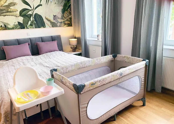 Ruhig Zentral Privatparkplatz Historischer Stuckaltbau Διαμέρισμα Δρέσδη